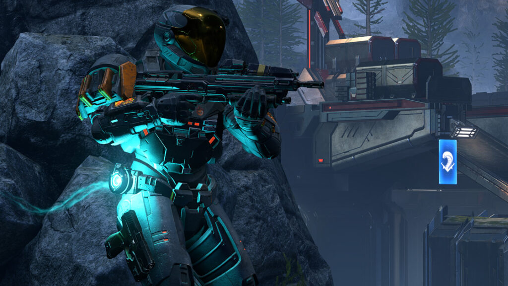 Spartan in game with Active Camouflage that has not yet been activated.